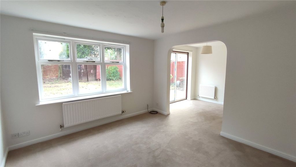Property photo 3 of 13 Picture No. 35