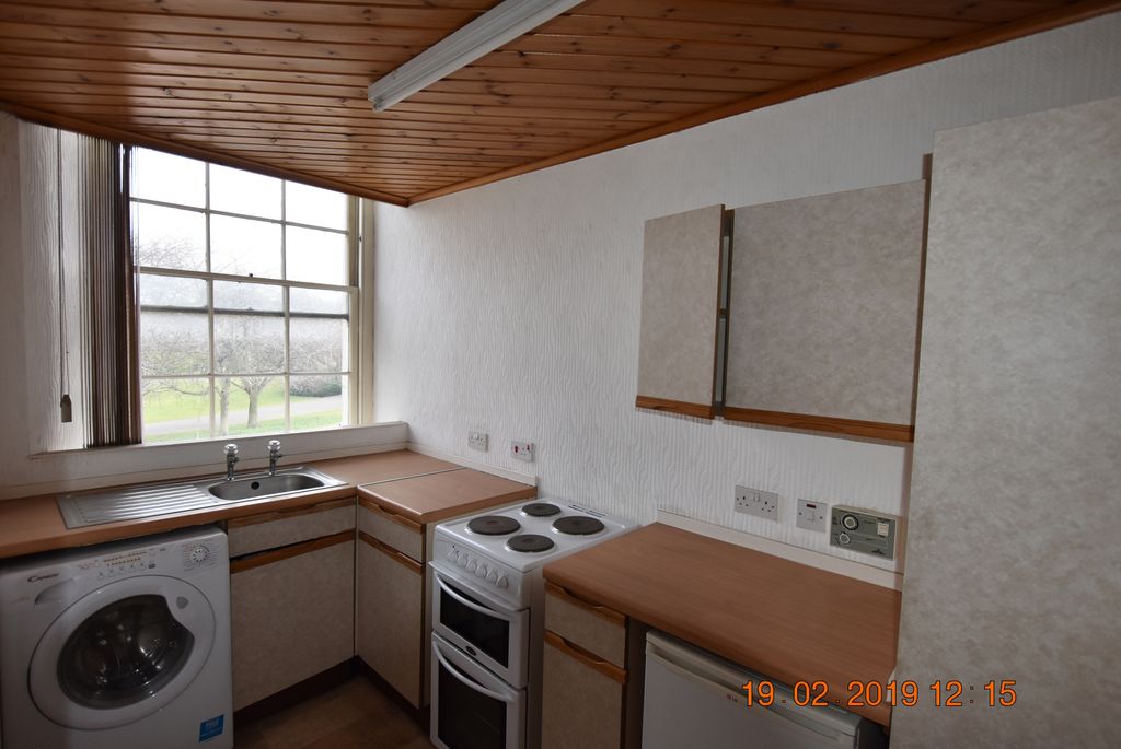 Property photo 2 of 6 Gallery