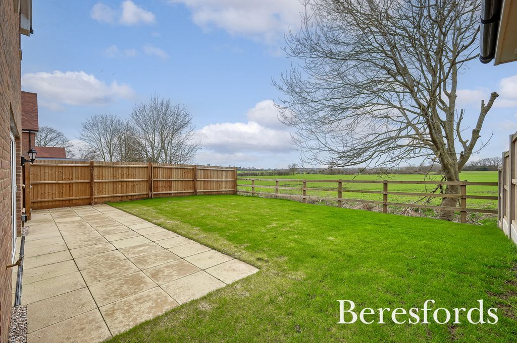 Property photo 2 of 15 Picture No. 28