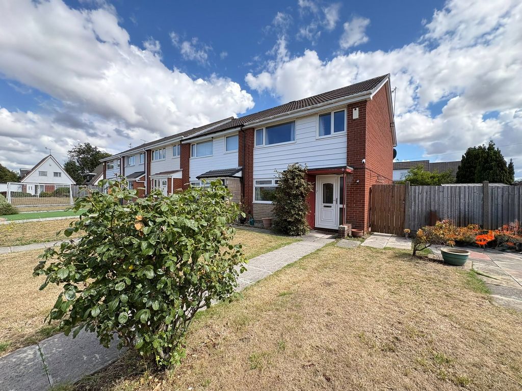 Property photo 1 of 33