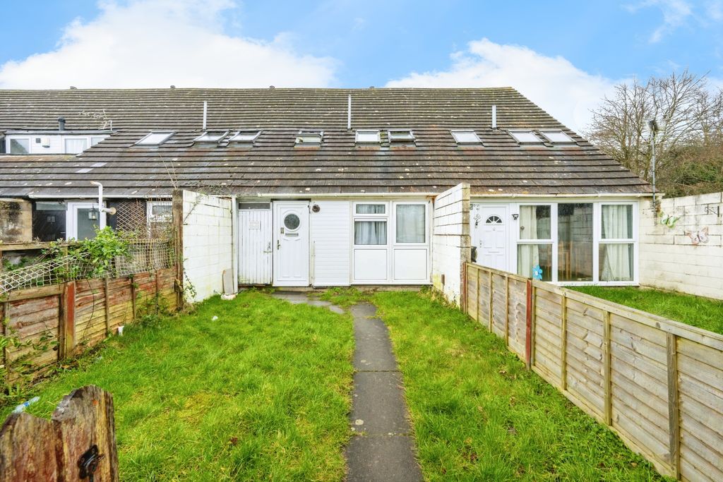 Property photo 1 of 17 Photography