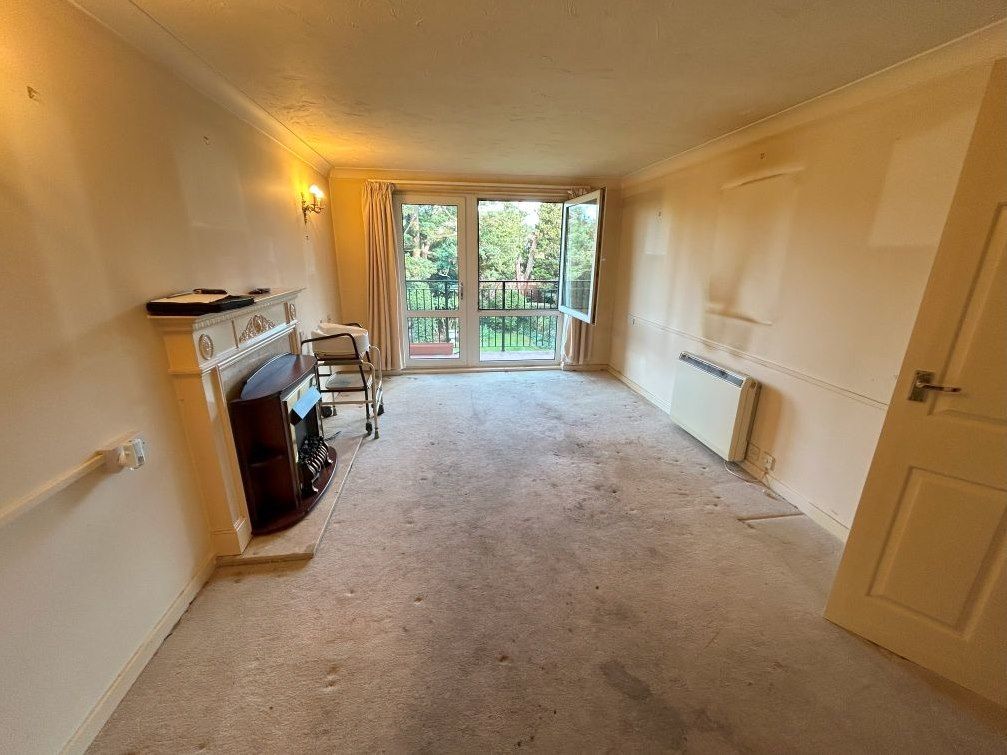 Property photo 3 of 6