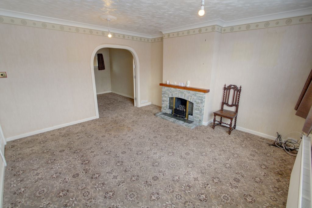 Property photo 2 of 14 Lounge A French Doors Open