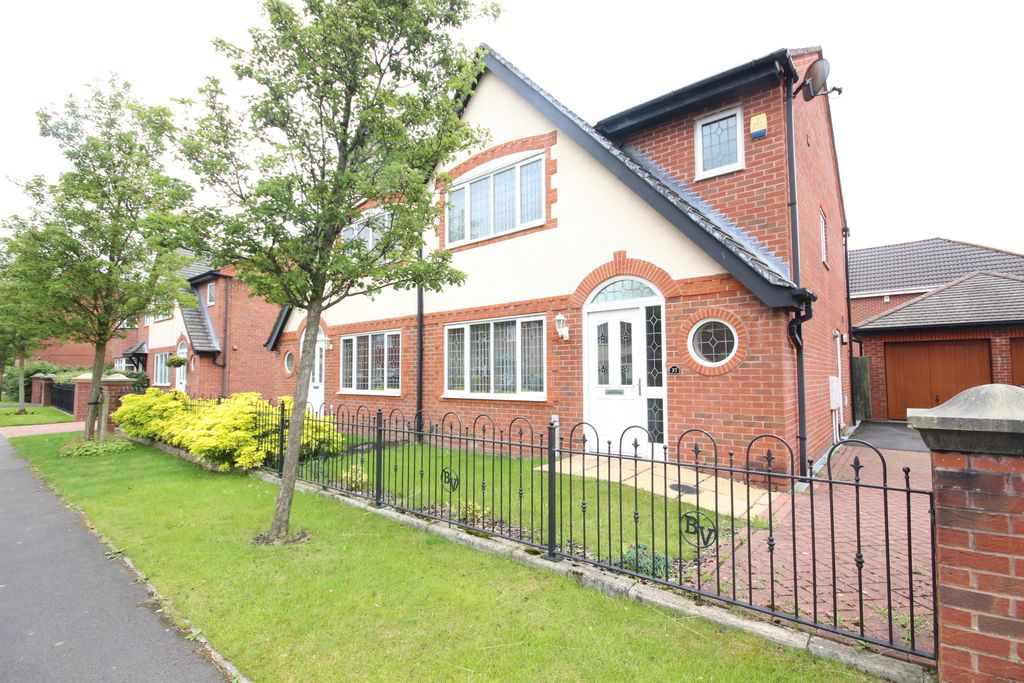 Property photo 1 of 16