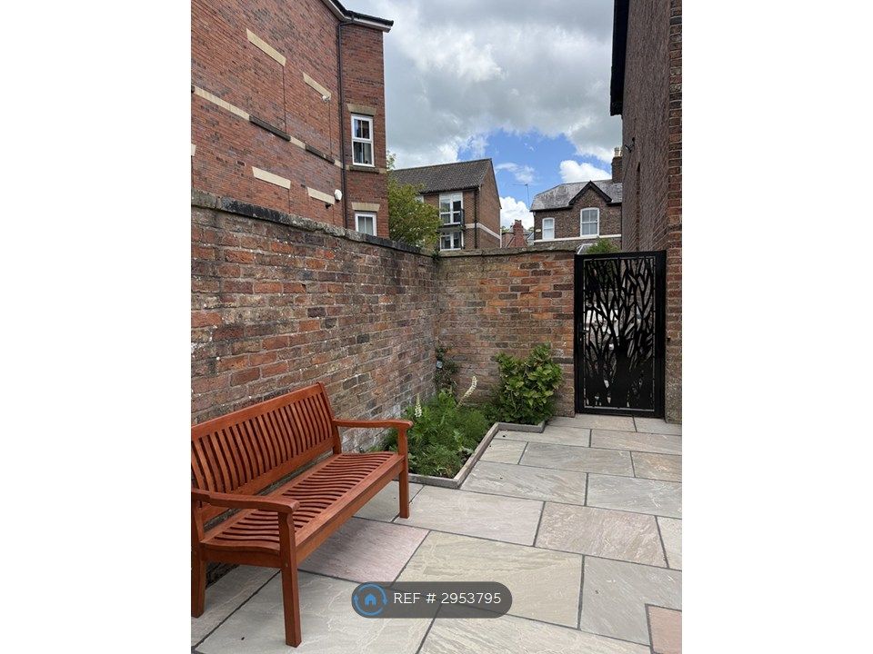 Property photo 2 of 23 Rear Garden