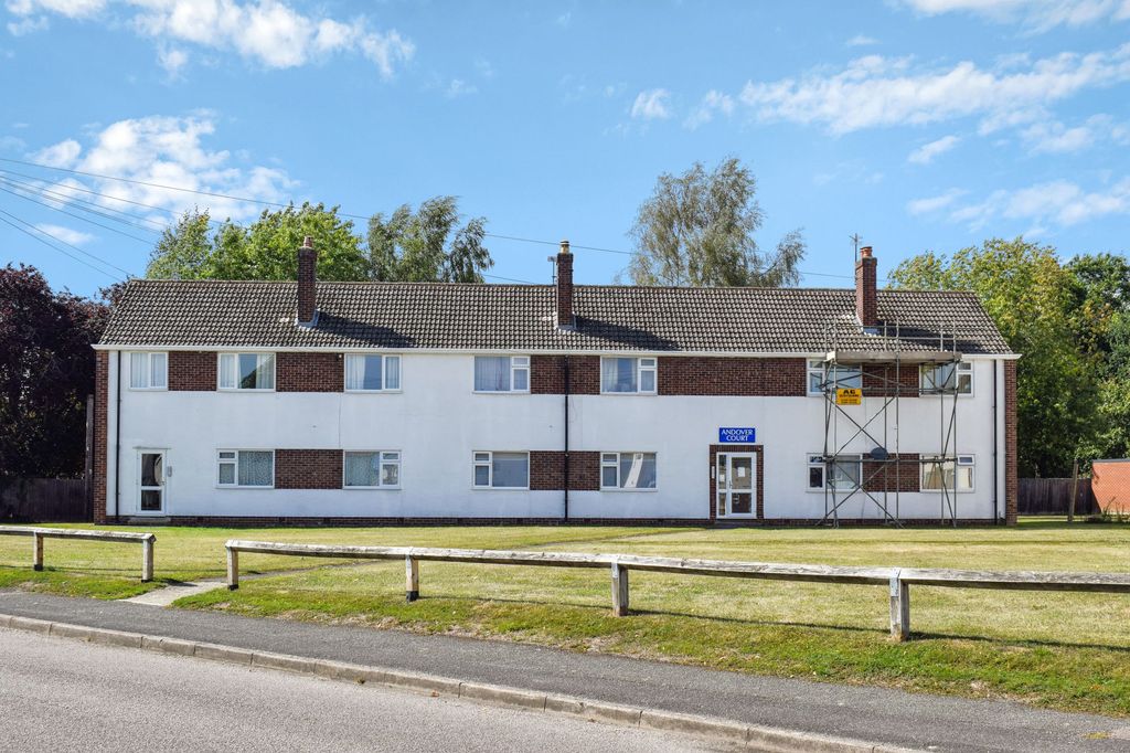 Property photo 1 of 6