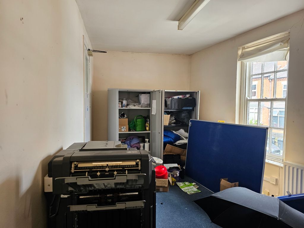 Property photo 2 of 4