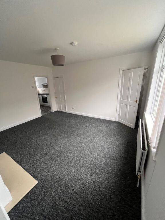 Property photo 3 of 6 Img_1406