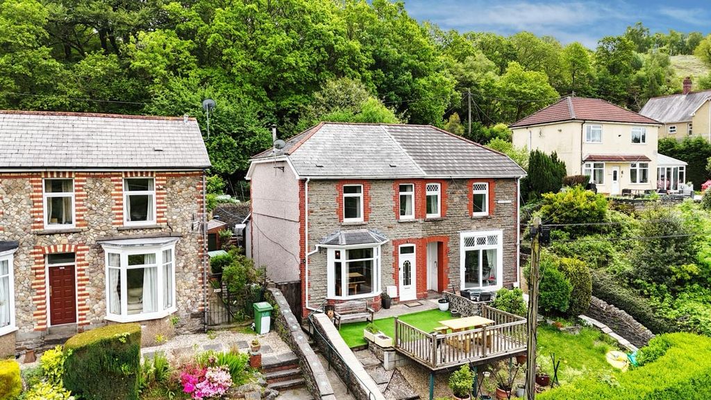 Property photo 1 of 38 1A6Ded00-2F4d-461d-Bfa7-515Fdd3d5069.Jpeg