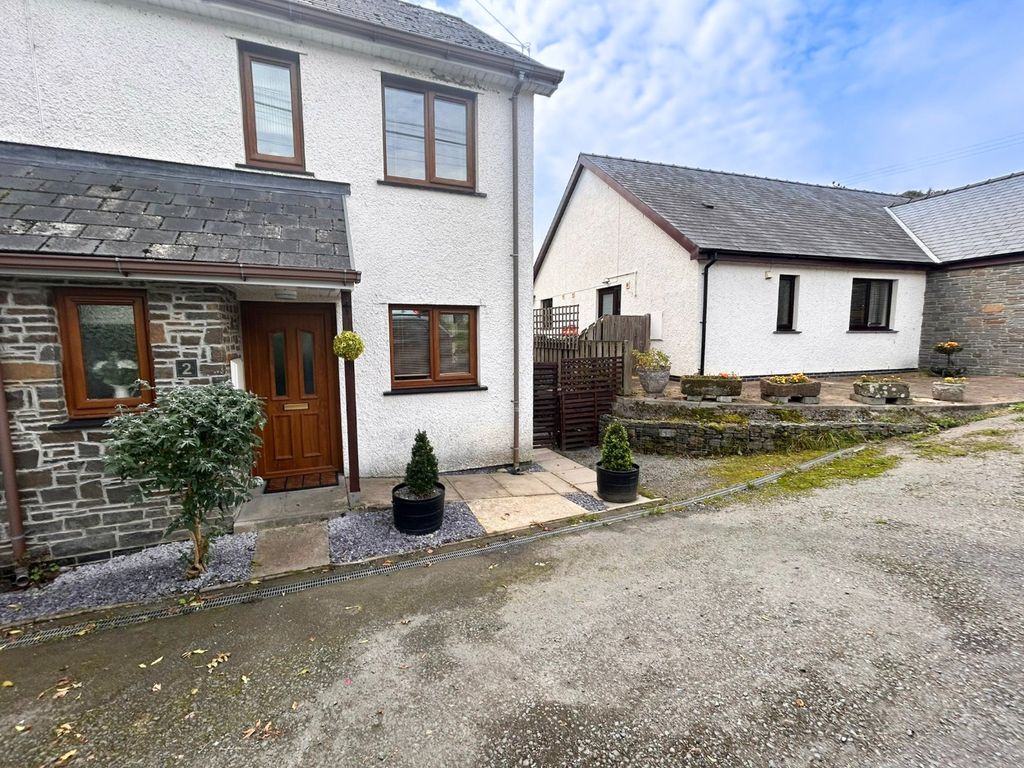 Property photo 2 of 16 15-Img-20251002-Wa0001