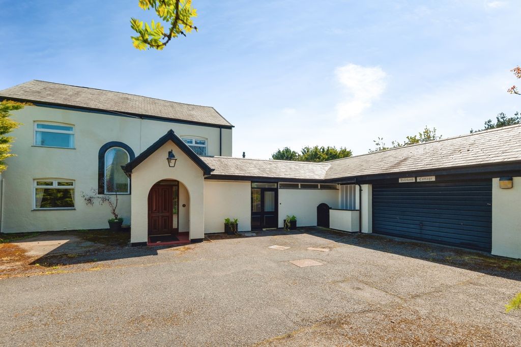 Property photo 3 of 33 Pbox-Img.Jpg