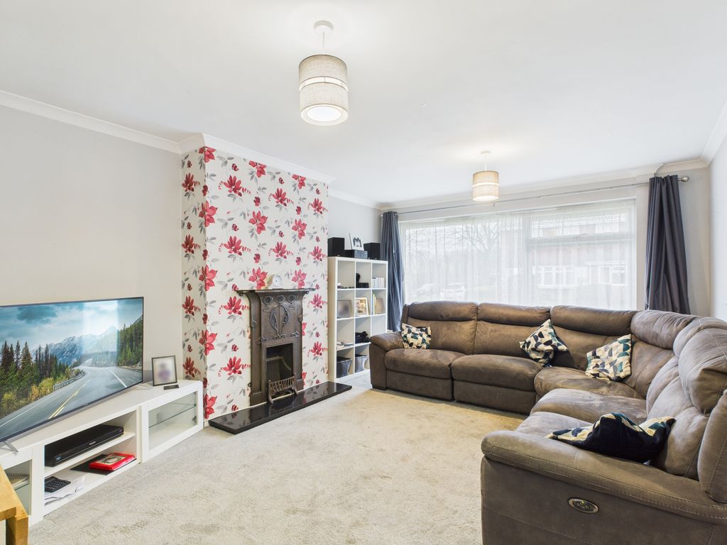 Property photo 3 of 9 Sitting Room