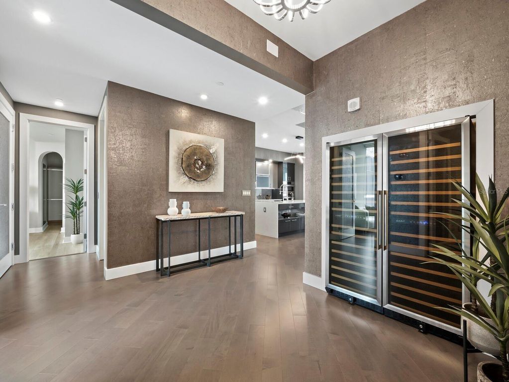 Property photo 3 of 19 <Alttext/>