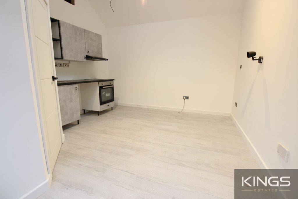 Property photo 2 of 3