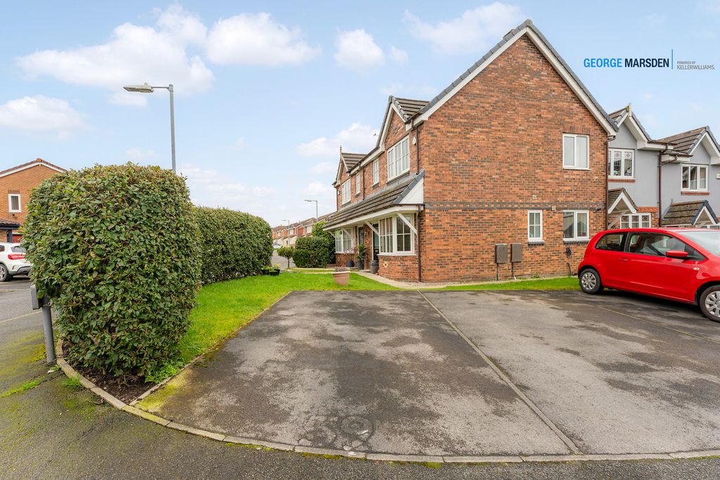 Property photo 2 of 24