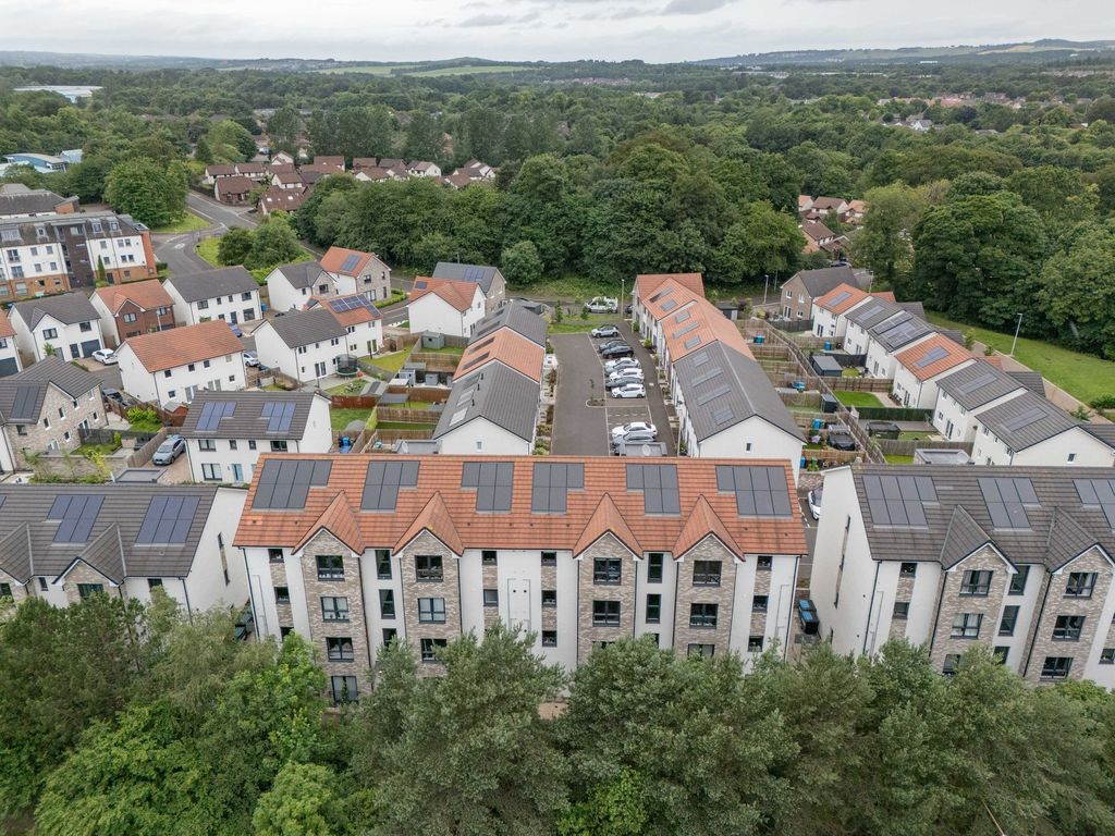 Additional image 20 of 2 bed flat for saleKaims Crescent, Livingston EH54