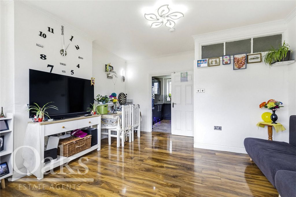 Property photo 3 of 8 Picture No. 02