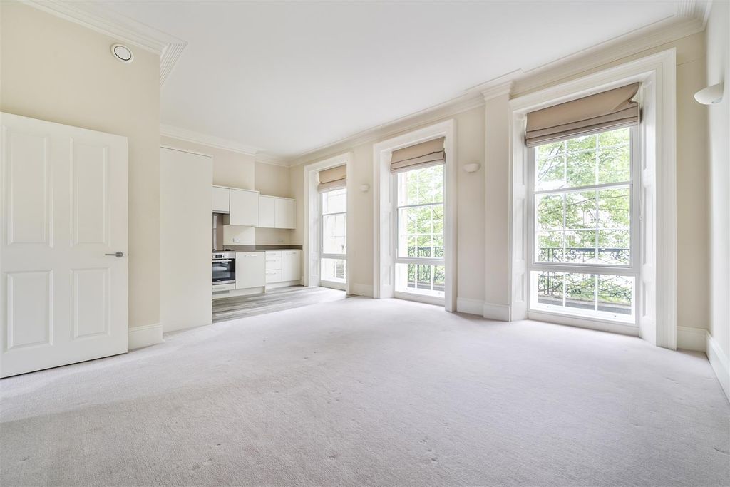 Property photo 2 of 13 Living Room