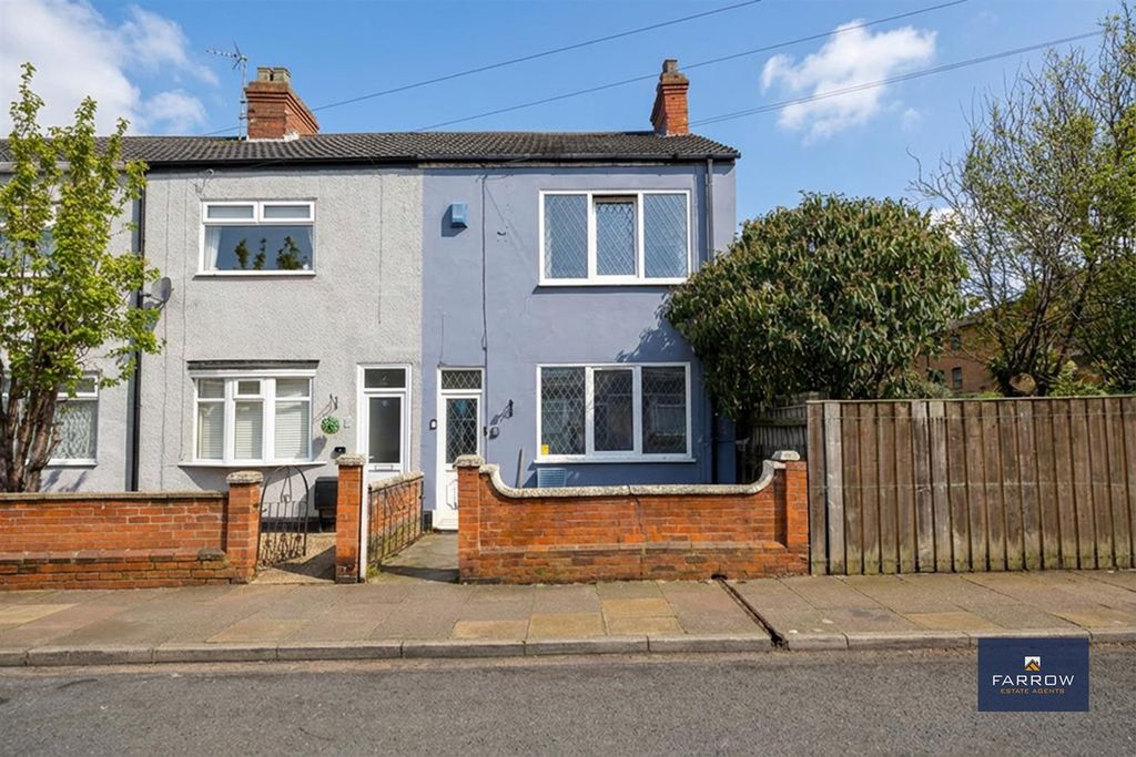 Property photo 1 of 24 Front