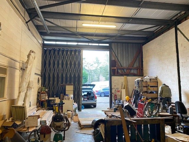 Property photo 3 of 6 Photo