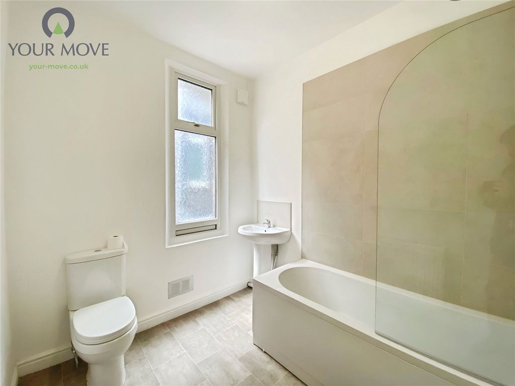 Property photo 2 of 12 Picture No. 07