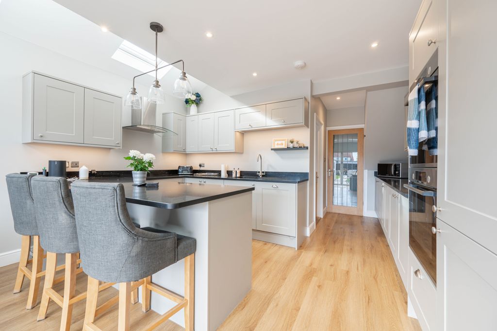 Property photo 3 of 20 Dsc_2005-Hdr