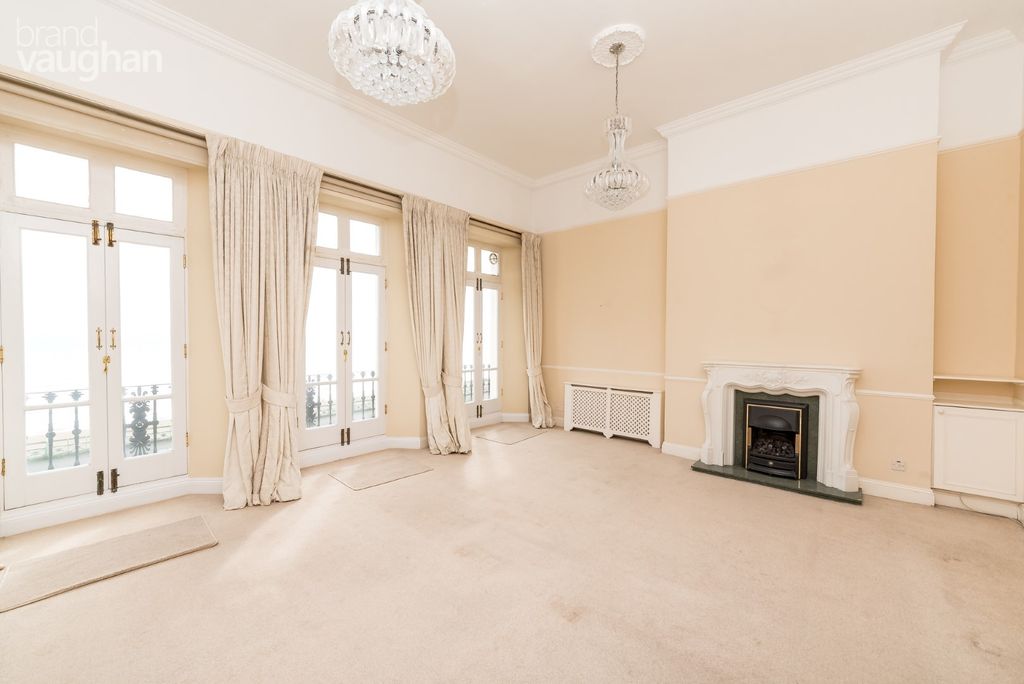 Property photo 2 of 10 (Main)