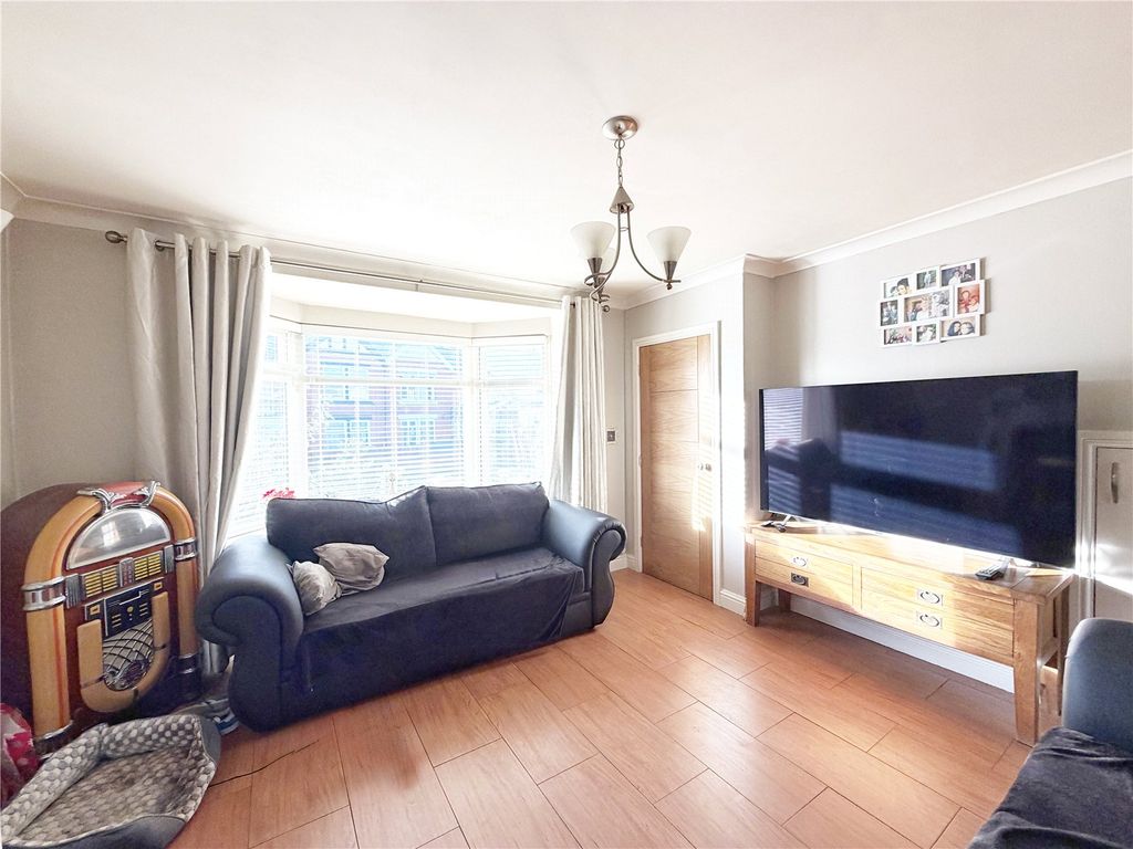 Property photo 3 of 13 Picture No. 06