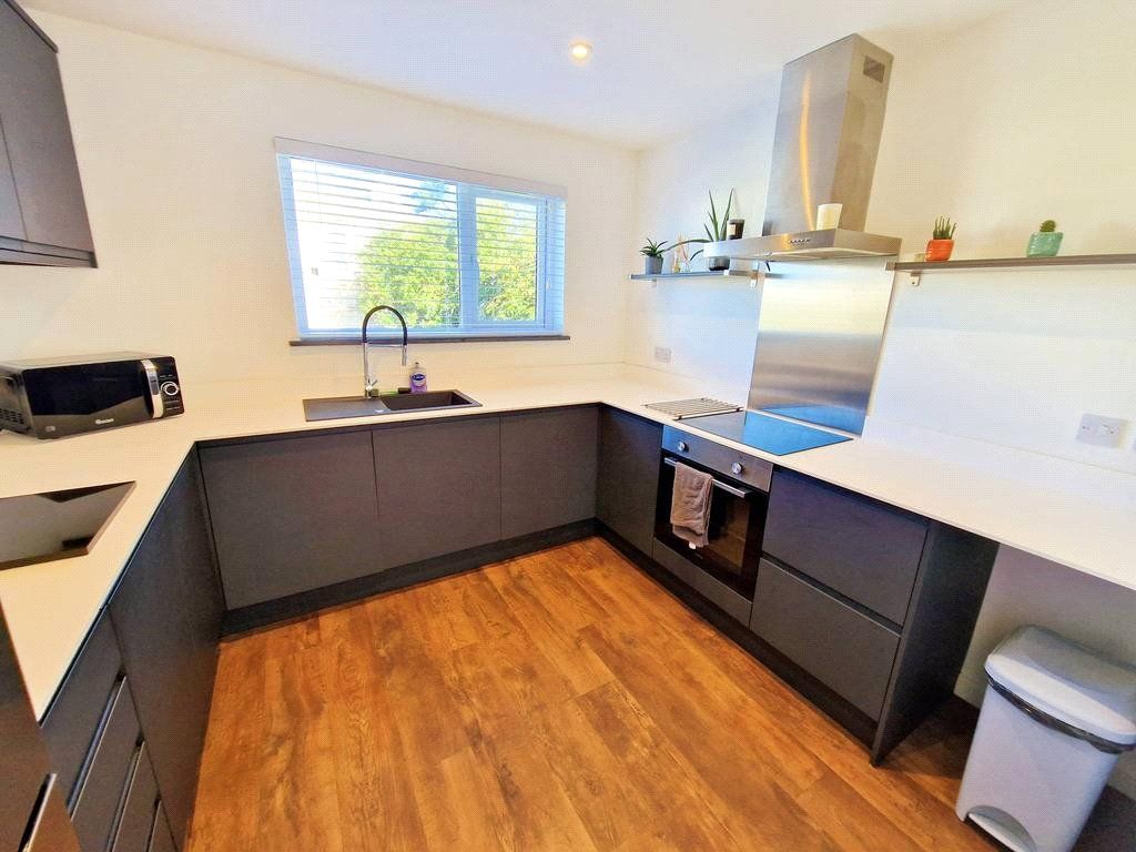 Property photo 2 of 14 Picture No. 02