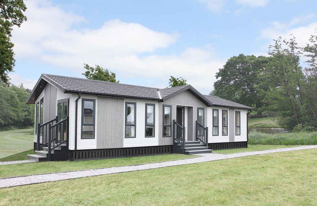Property photo 1 of 15 Ikon-Exterior-Sfs-v2