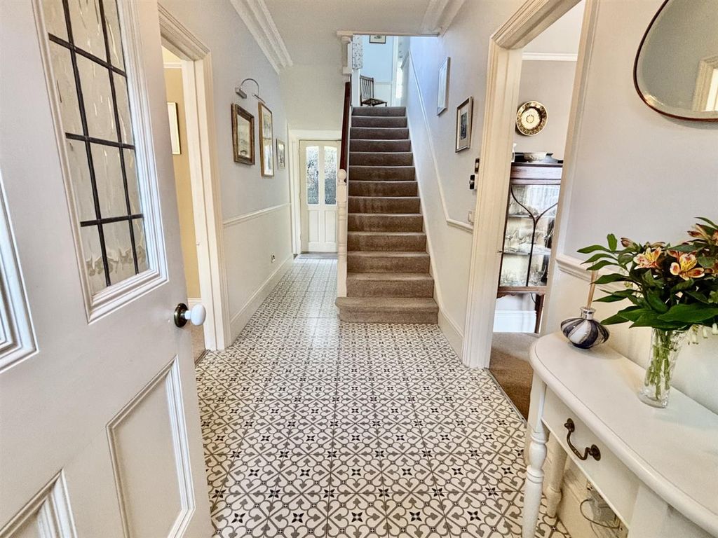 Property photo 2 of 35 Hallway