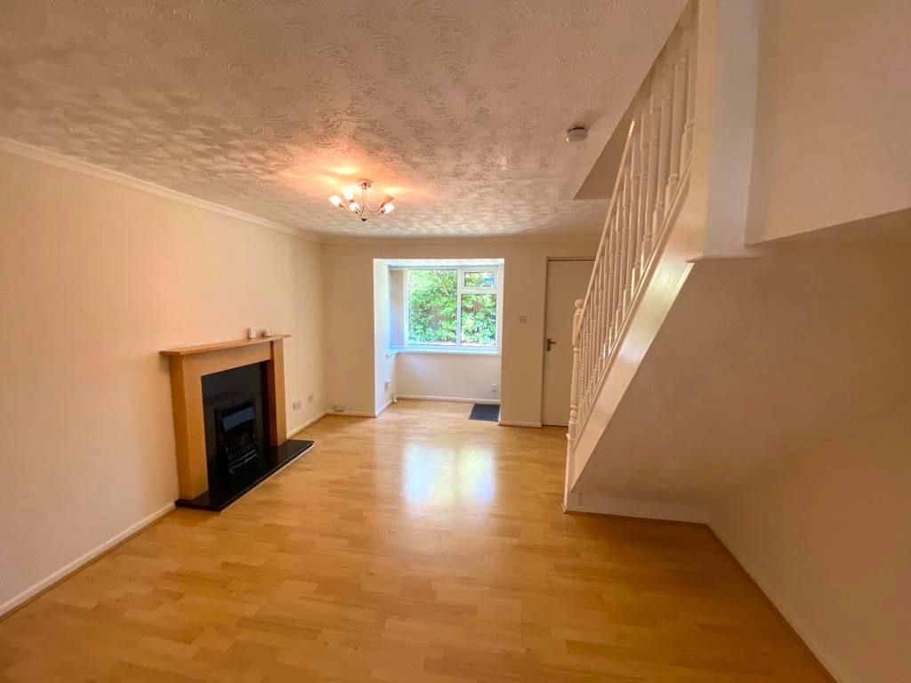 Property photo 2 of 10 558cc5cd-2092-42Ed-B4Eb-520Fdbcabc33.Jpg