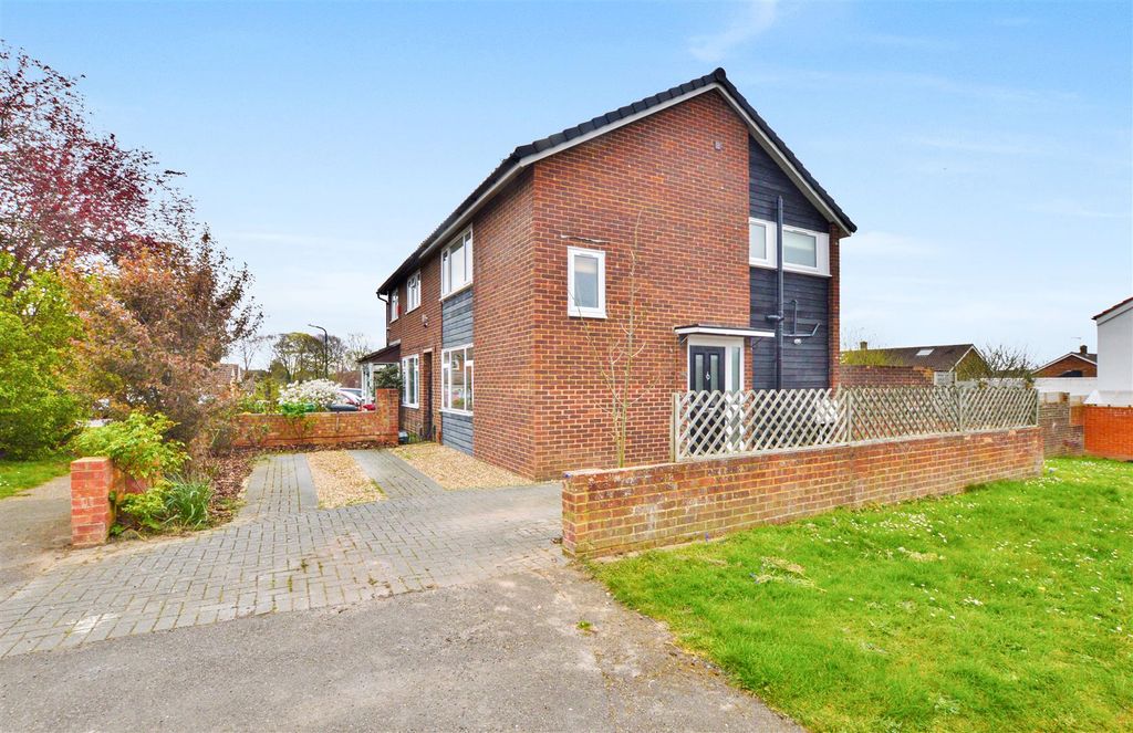 Property photo 1 of 17 Dsc_0598.Jpg_Enhanced.Jpg