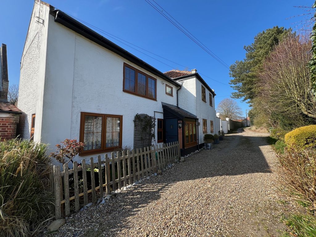 Property photo 3 of 36 Rose Cott Ext And Lane 4