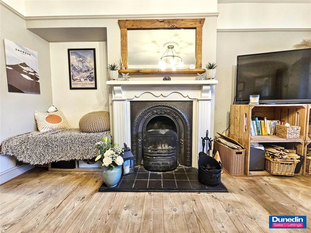 Property photo 2 of 31 Picture No. 31