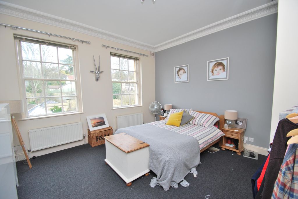 Property photo 2 of 6 Bedroom 1