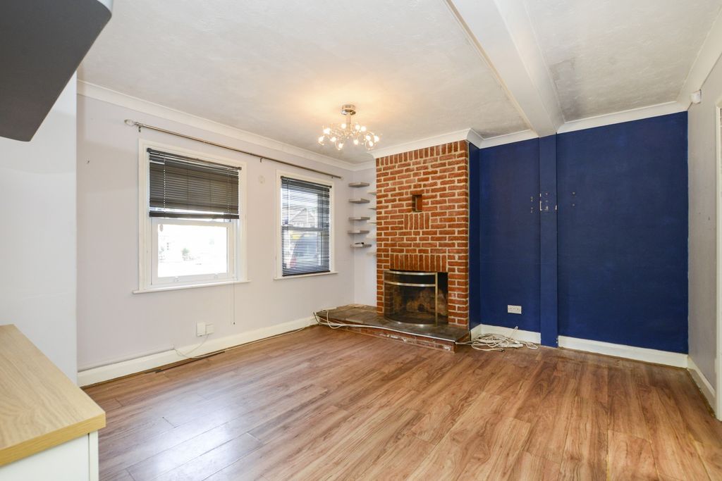 Property photo 3 of 16 Image 3