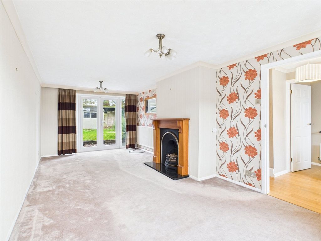 Property photo 3 of 12 Picture No. 17