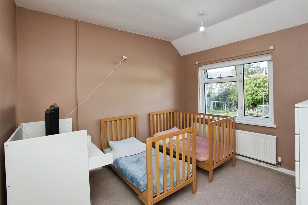 Additional image 13 of 2 bed flat for saleTrem Twyn Barlwm, Two Locks, Cwmbran NP44