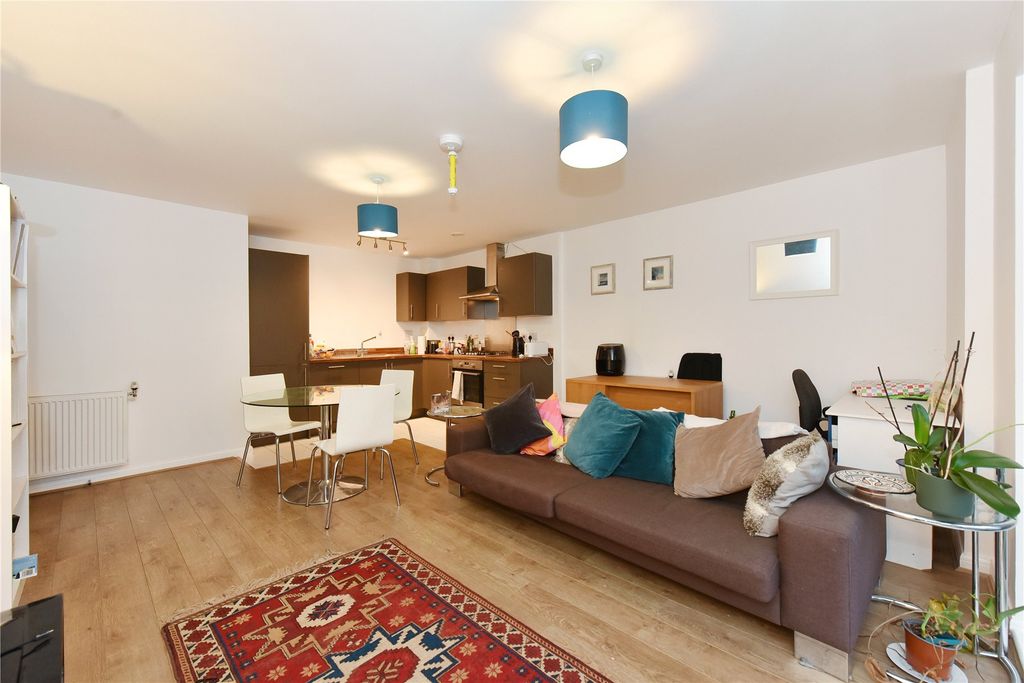 Property photo 3 of 11 Reception Room