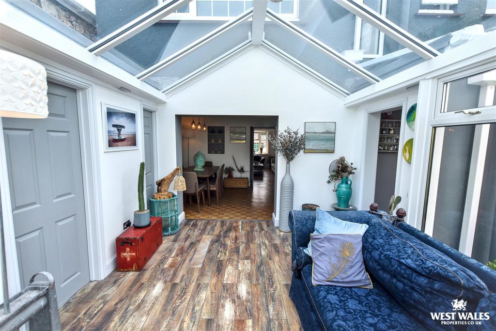 Additional image 12 of 4 bed terraced house for saleEast Back, Pembroke SA71