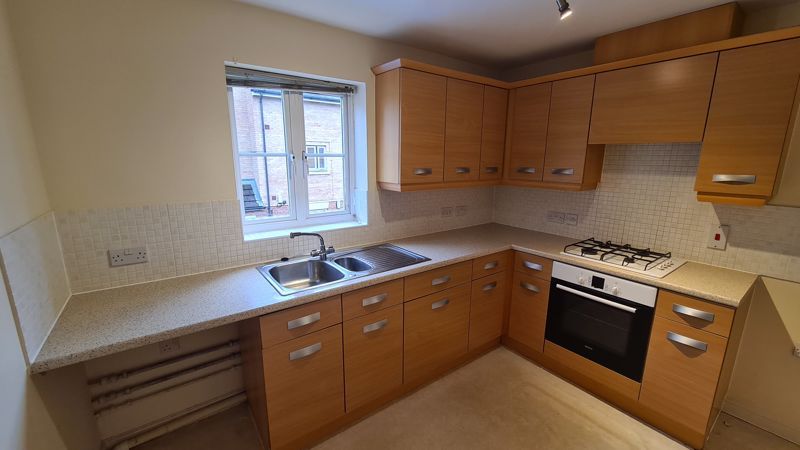 Property photo 3 of 11 Photo 3