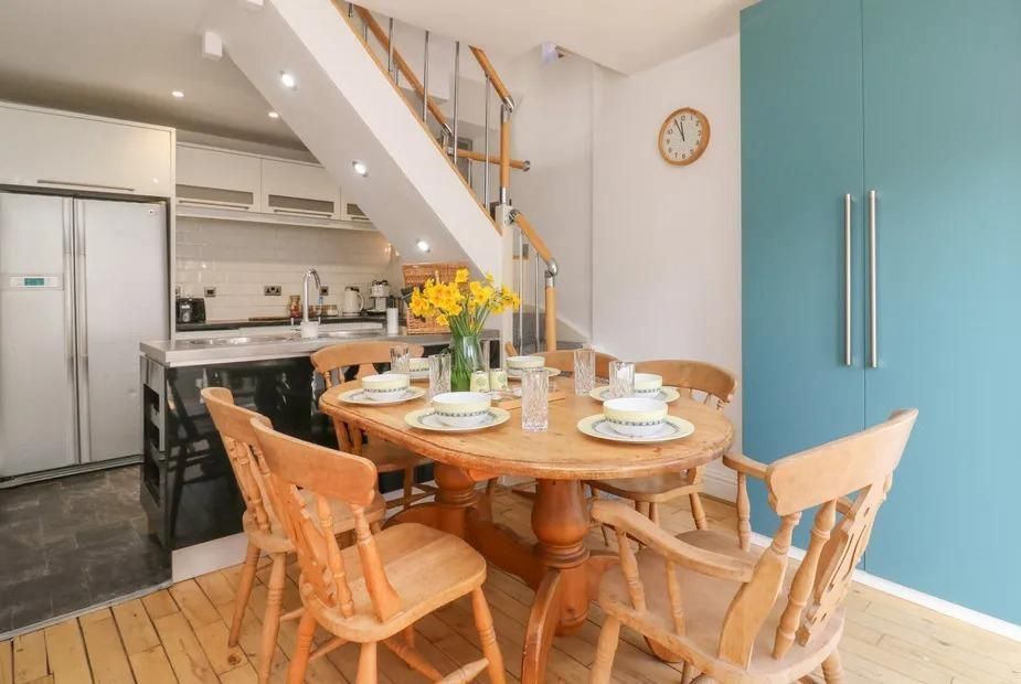 Property photo 3 of 13 10Ms 10.Jpg