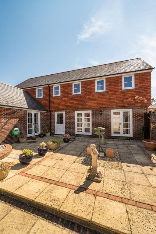 Property photo 1 of 21 1495258-26-6A58B886d53Ae.Jpg