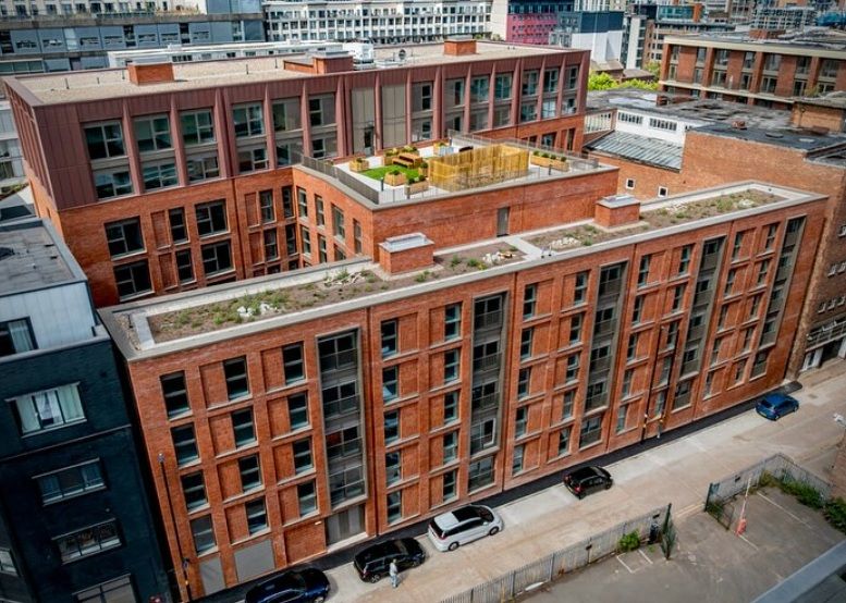 Property photo 1 of 15 2