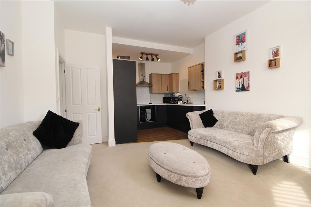 Property photo 3 of 9 Img_9654.Jpg