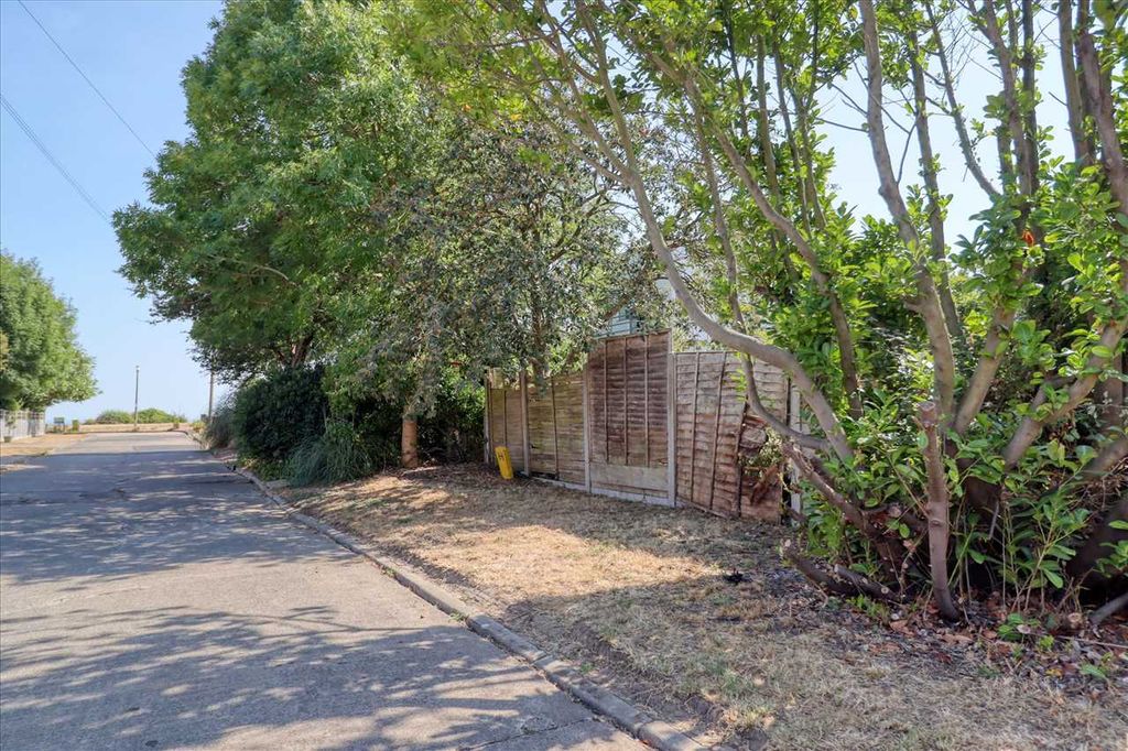 Property photo 1 of 5 Main Picture