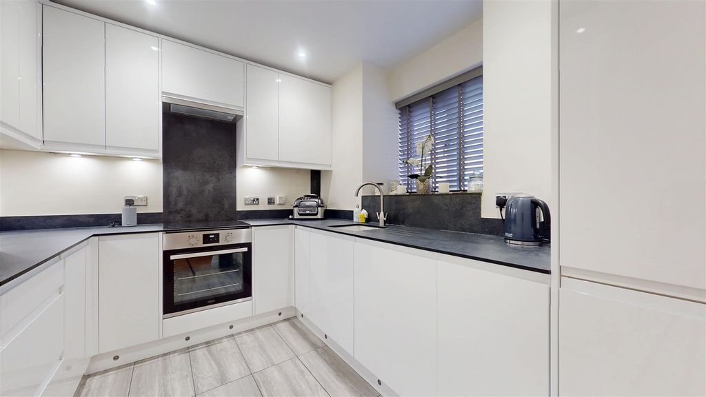 Property photo 2 of 24 01162026_153458.Jpg