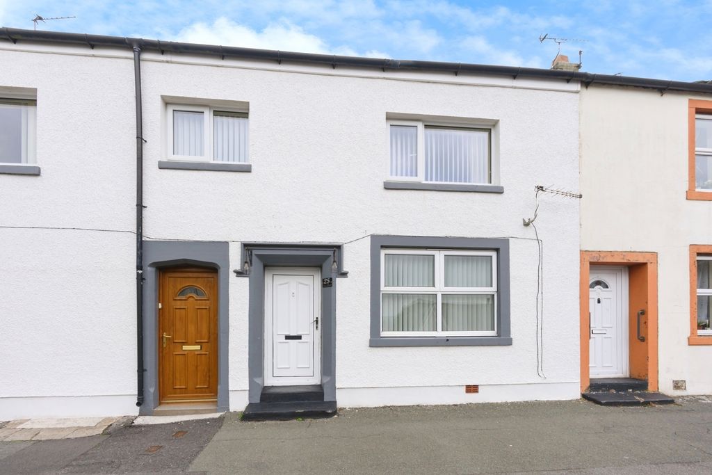 Property photo 1 of 10 Outside