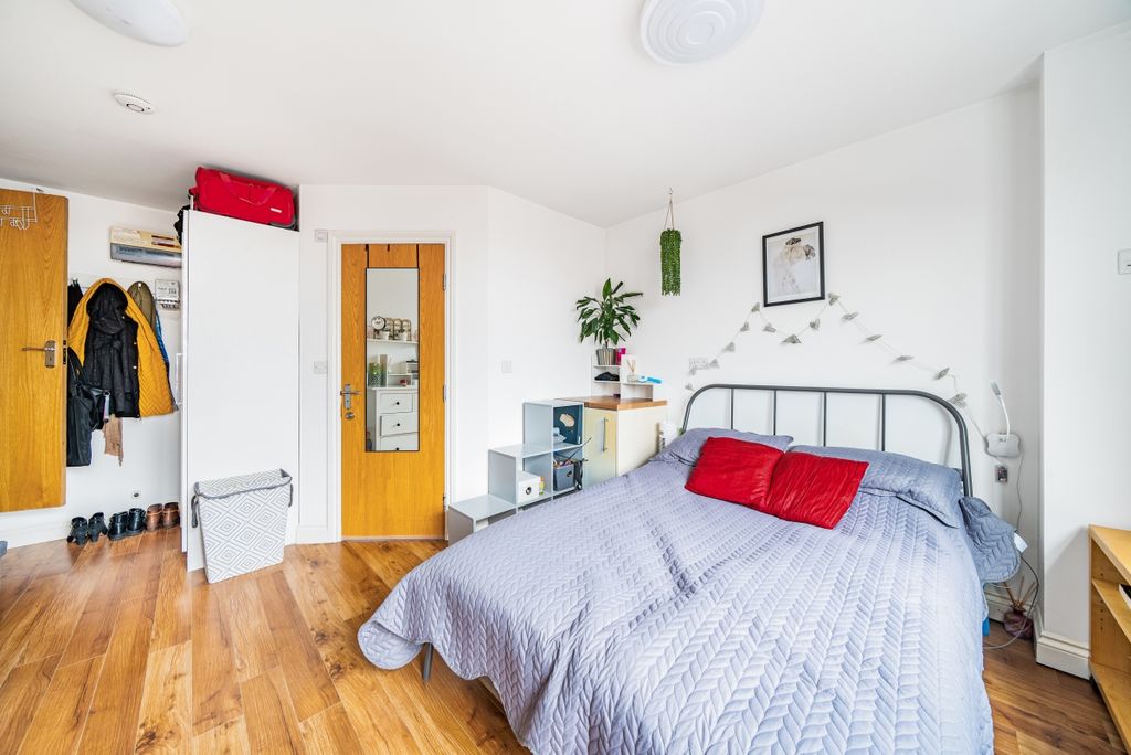 Property photo 3 of 6 1083661 (4)